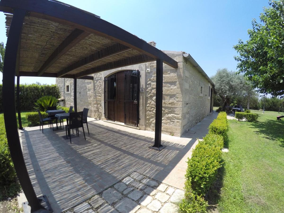 Serravalle Relais & Country Villa with private pool - Esclusive use Chiaramonte Gulfi Esterno foto